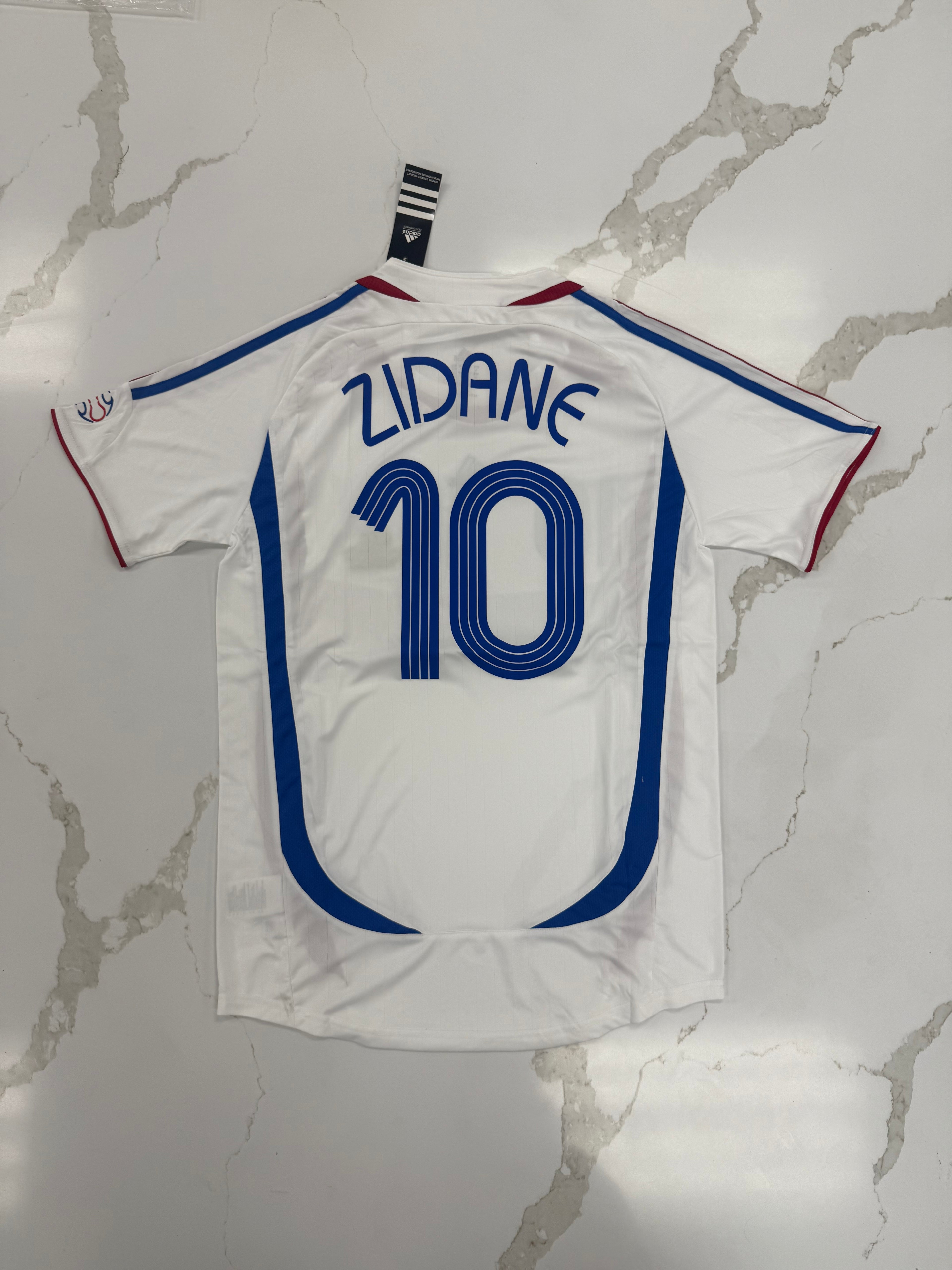 ZIDANE 2006 France away retro Fan version