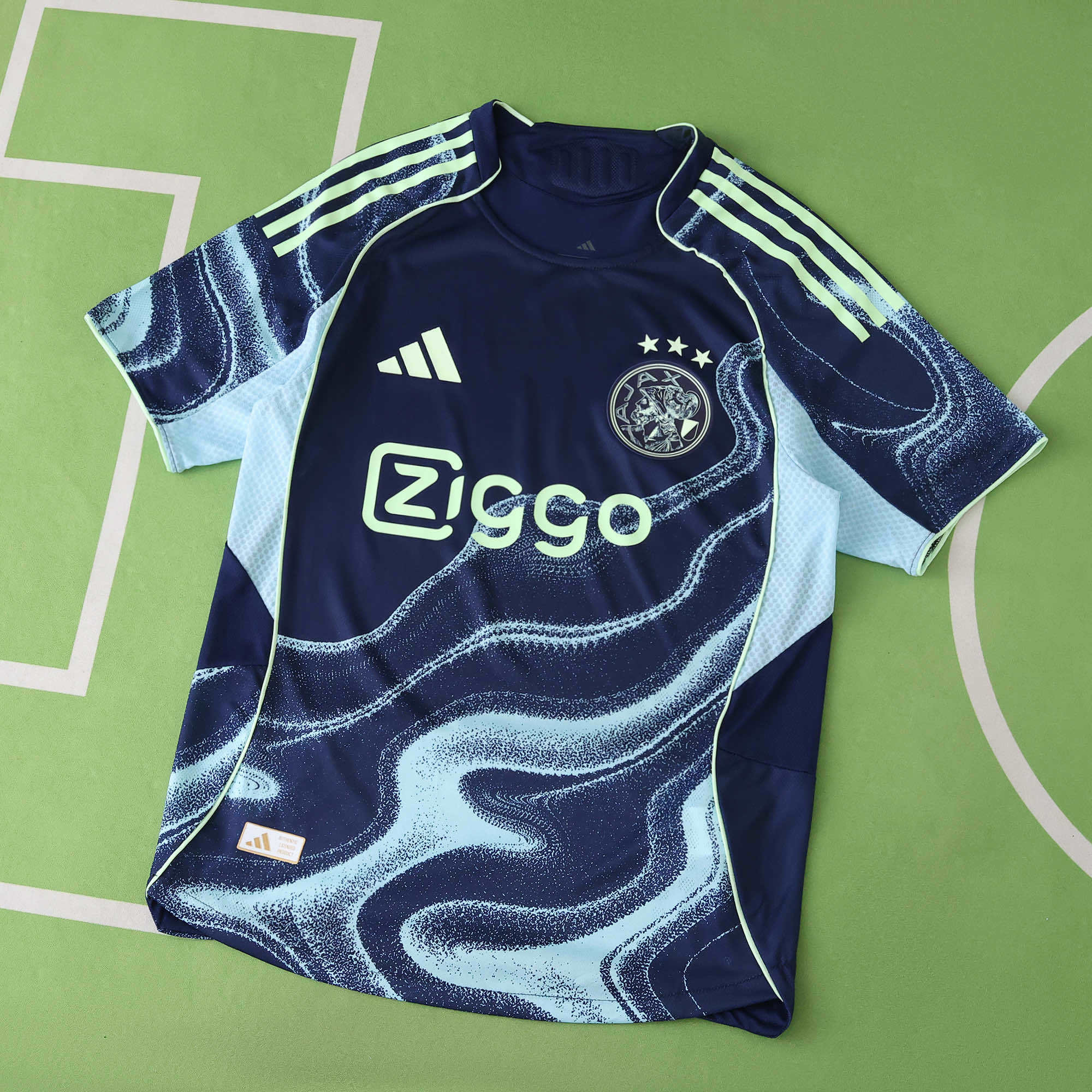 25-26 AFC Ajax away Player version