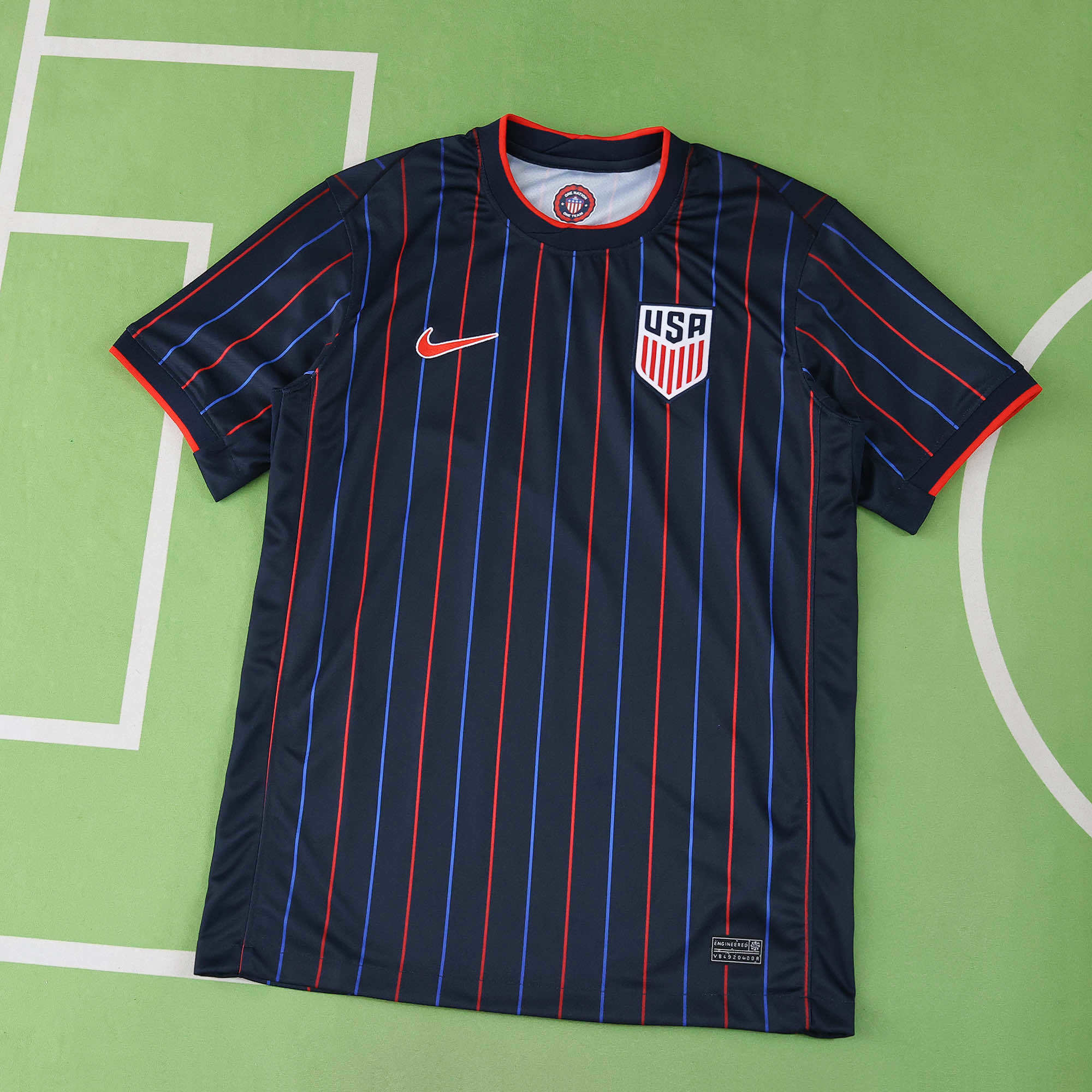 25-26 USA away Fan version
