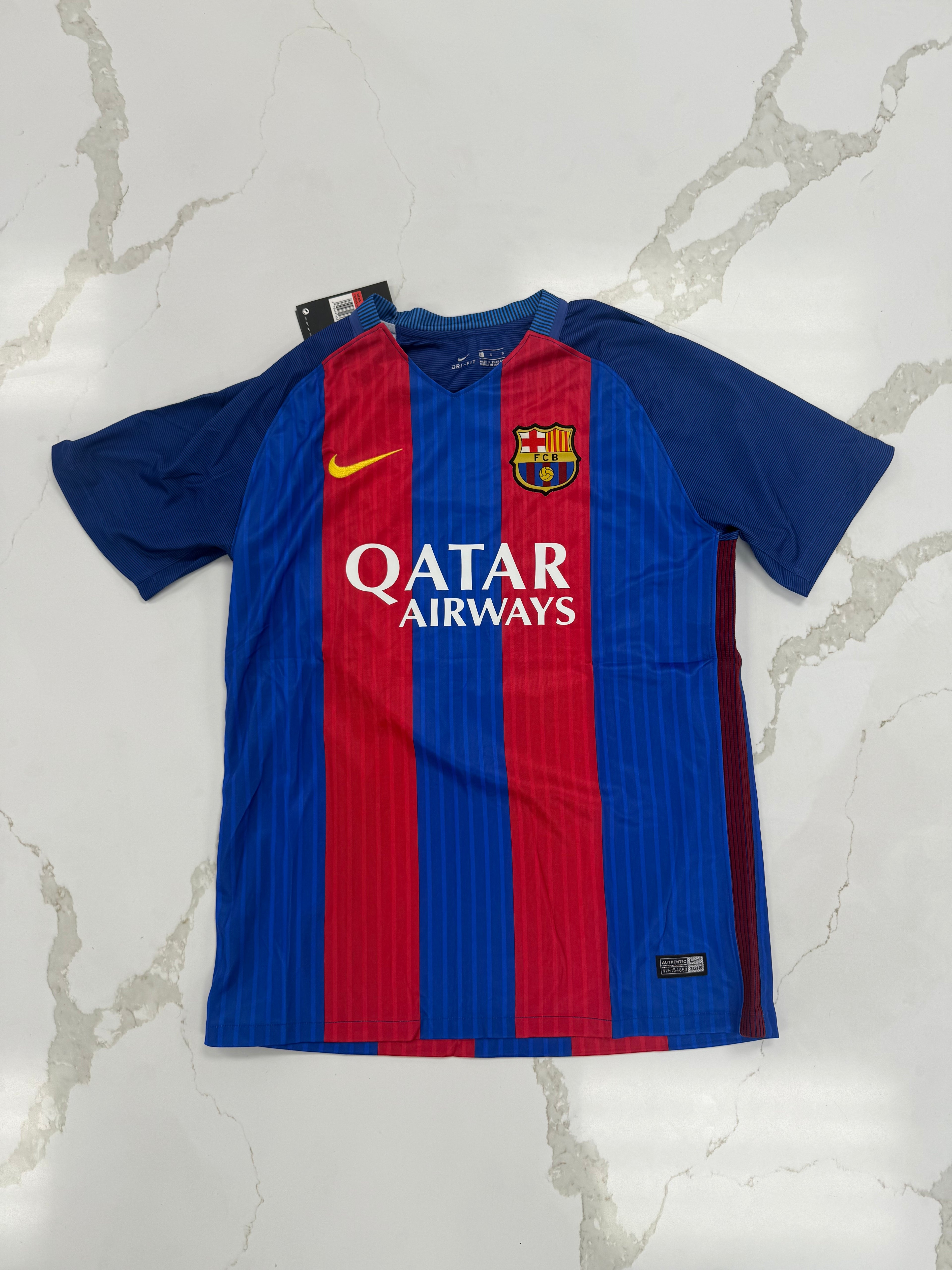 MESSI 16-17 Barcelona Home retro Fan version