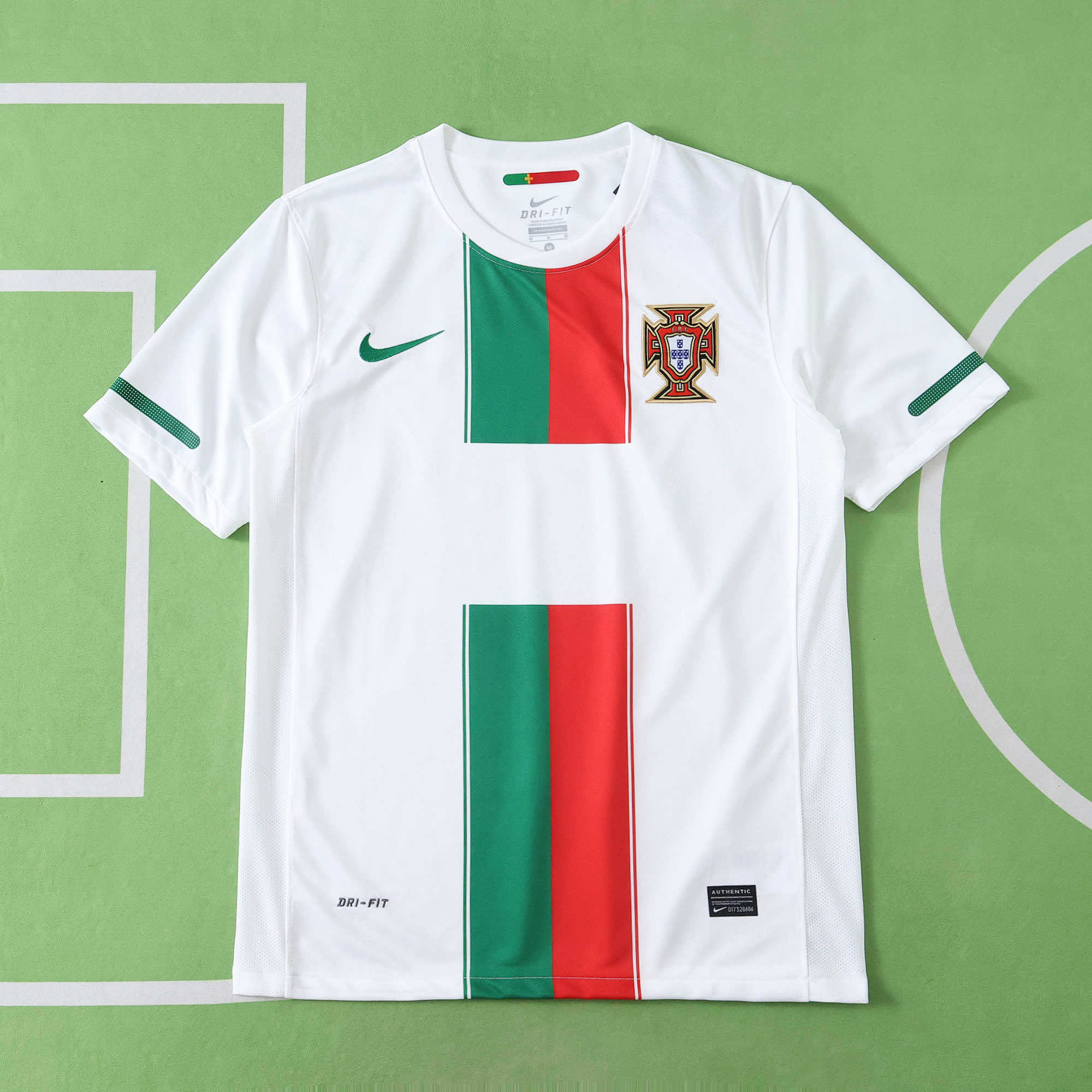 2010 Portugal away retro Fan version