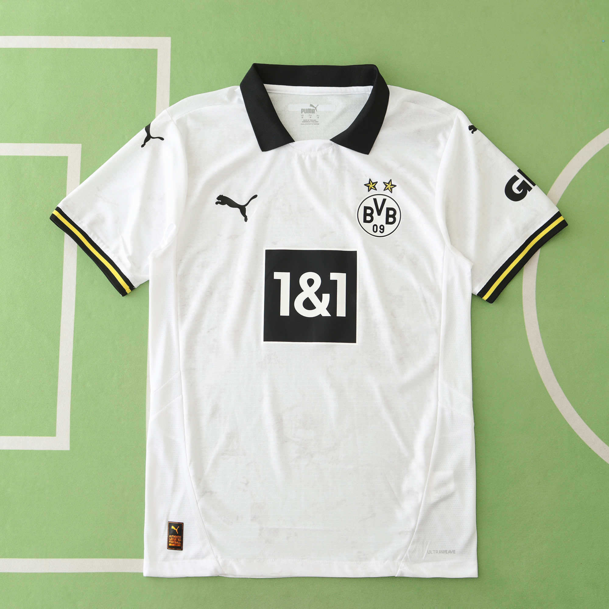 24-25 Borussia Dortmund third Player version