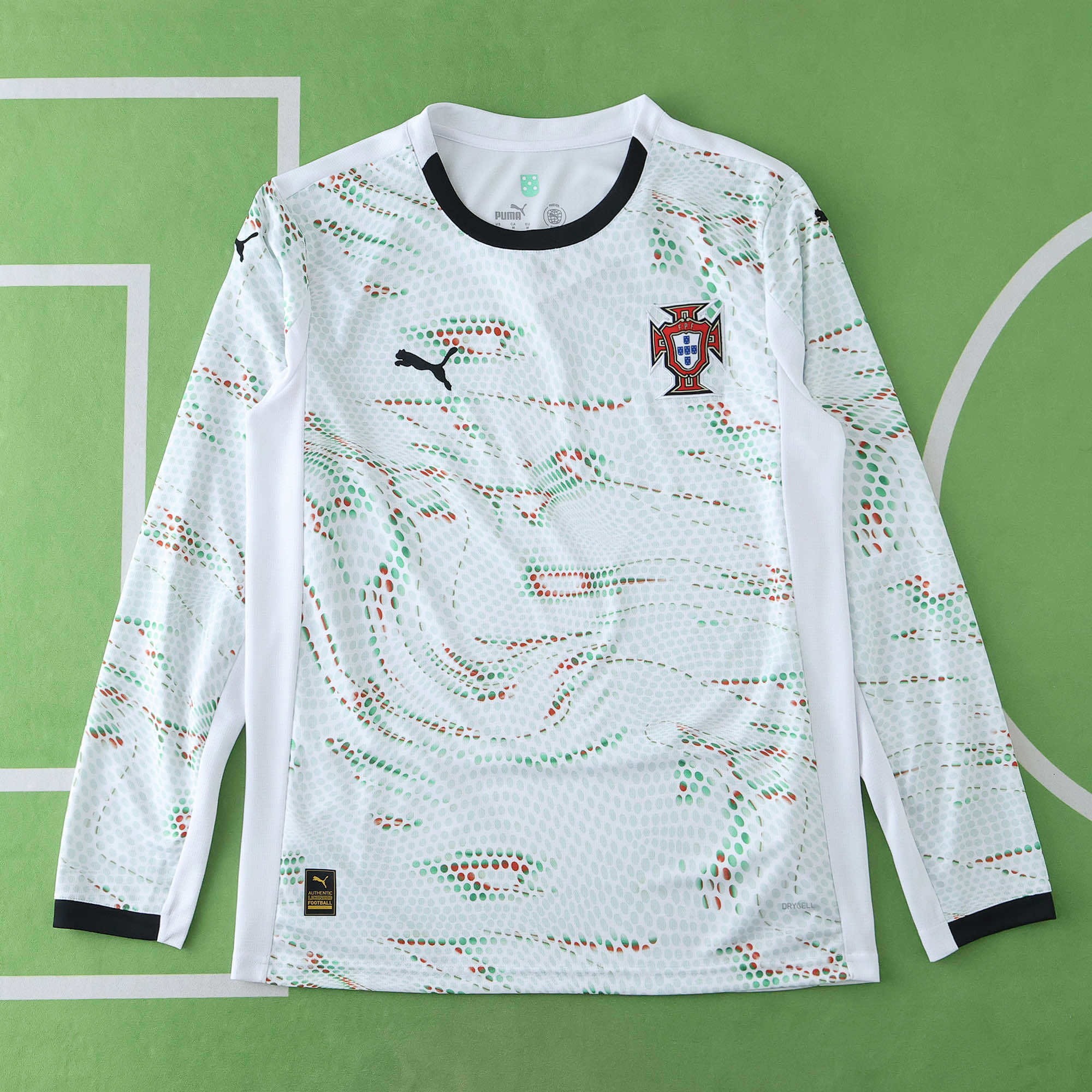 25-26 Portugal away Long sleeved Fan version