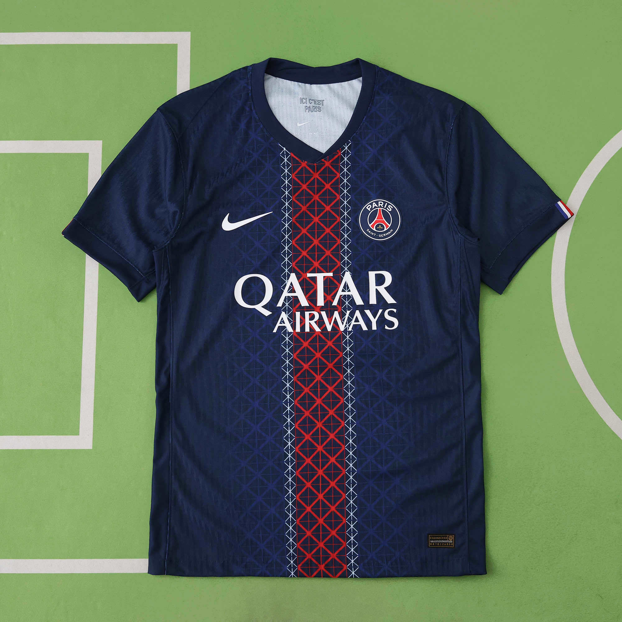 25-26 Paris Saint-Germain F.C. home Player version