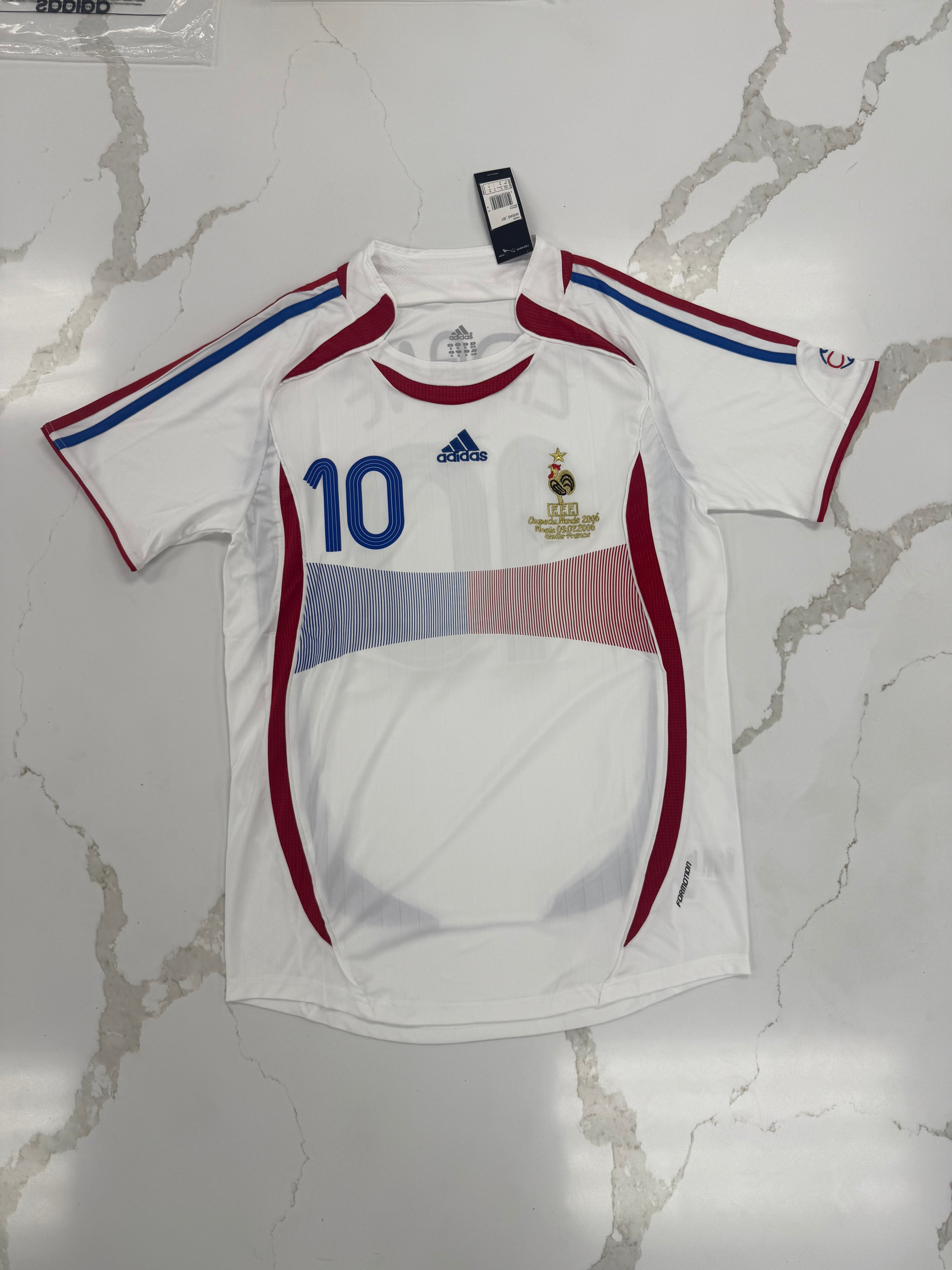 ZIDANE 2006 France away retro Fan version