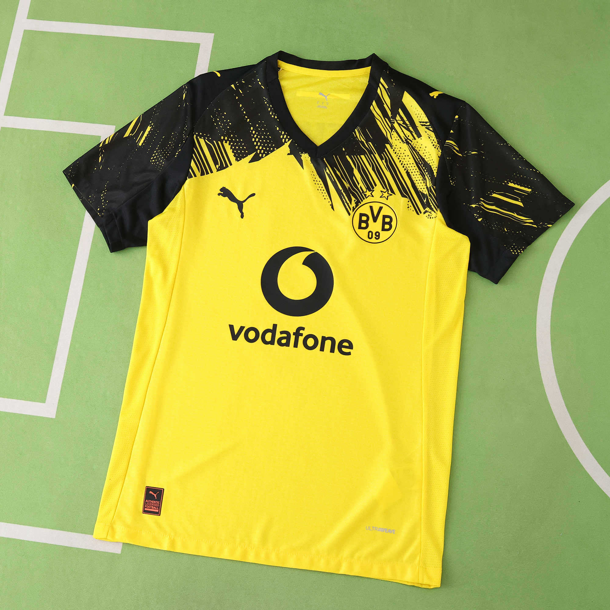 25-26 Borussia Dortmund home Player version