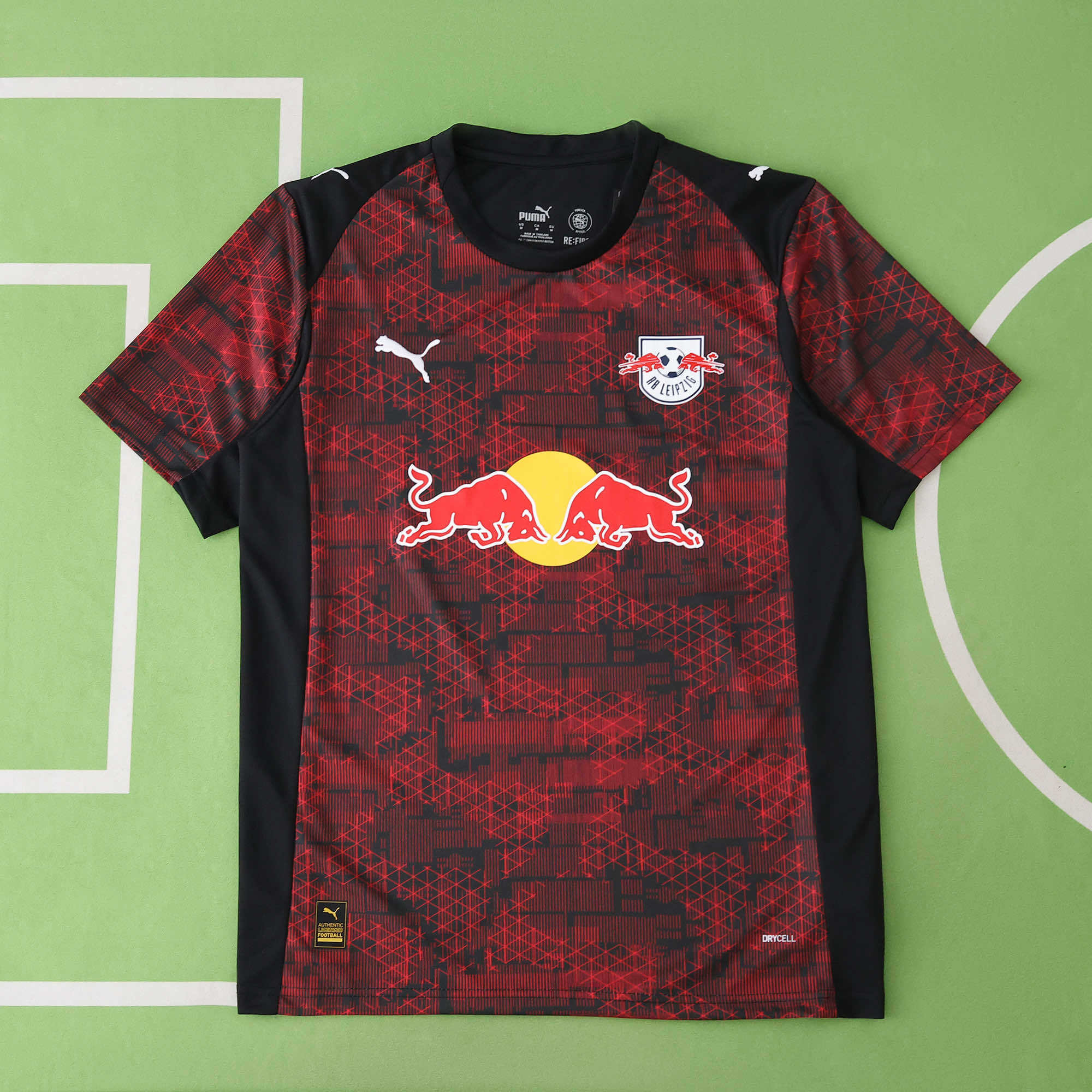 25-26 RB Leipzig third Fan version