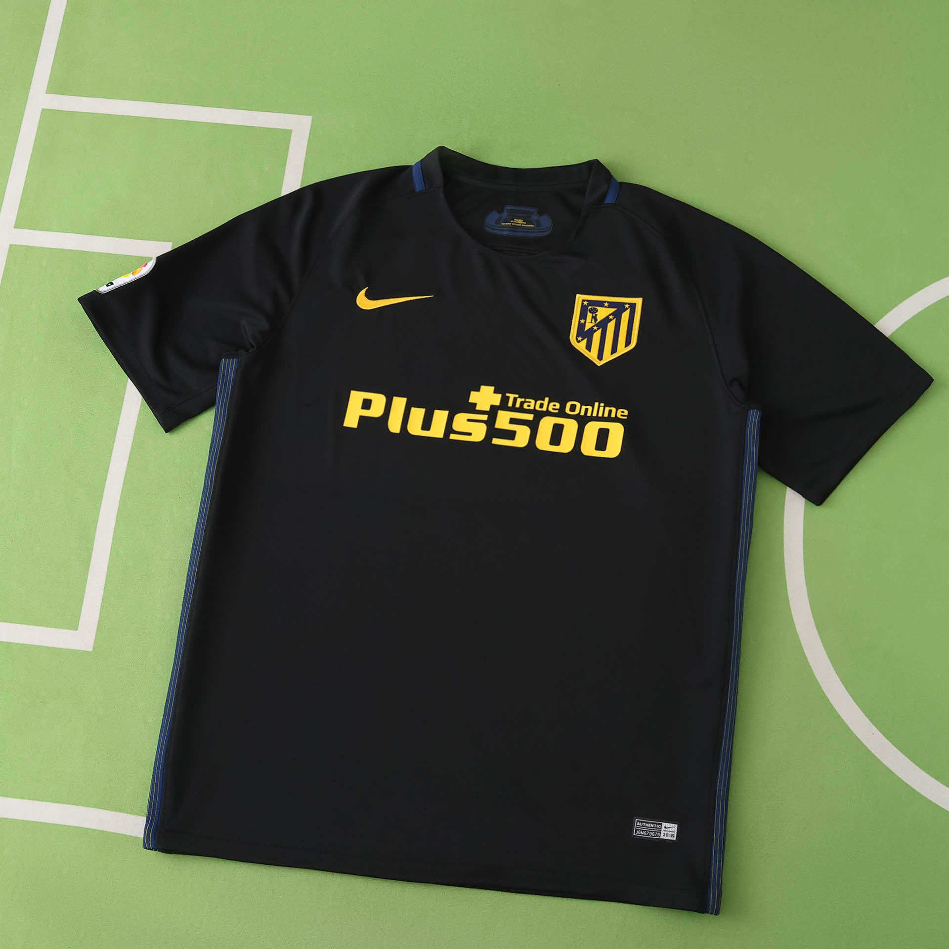 16-17 Club Atlético de Madrid away Fan version