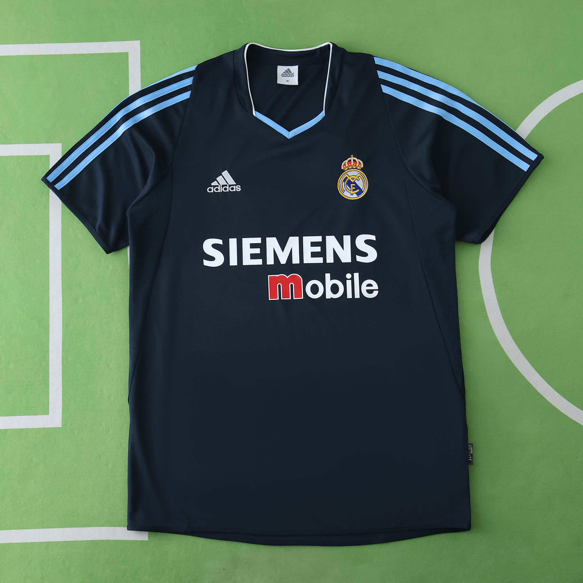 03-04 Real Madrid CF away retro Fan version